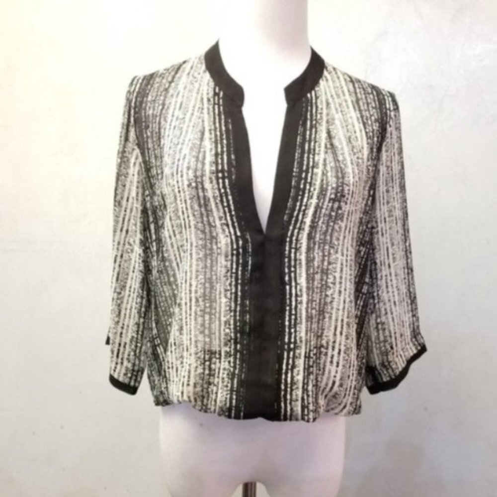 Zoa New York 3/4 sleeve top size XS (L1)